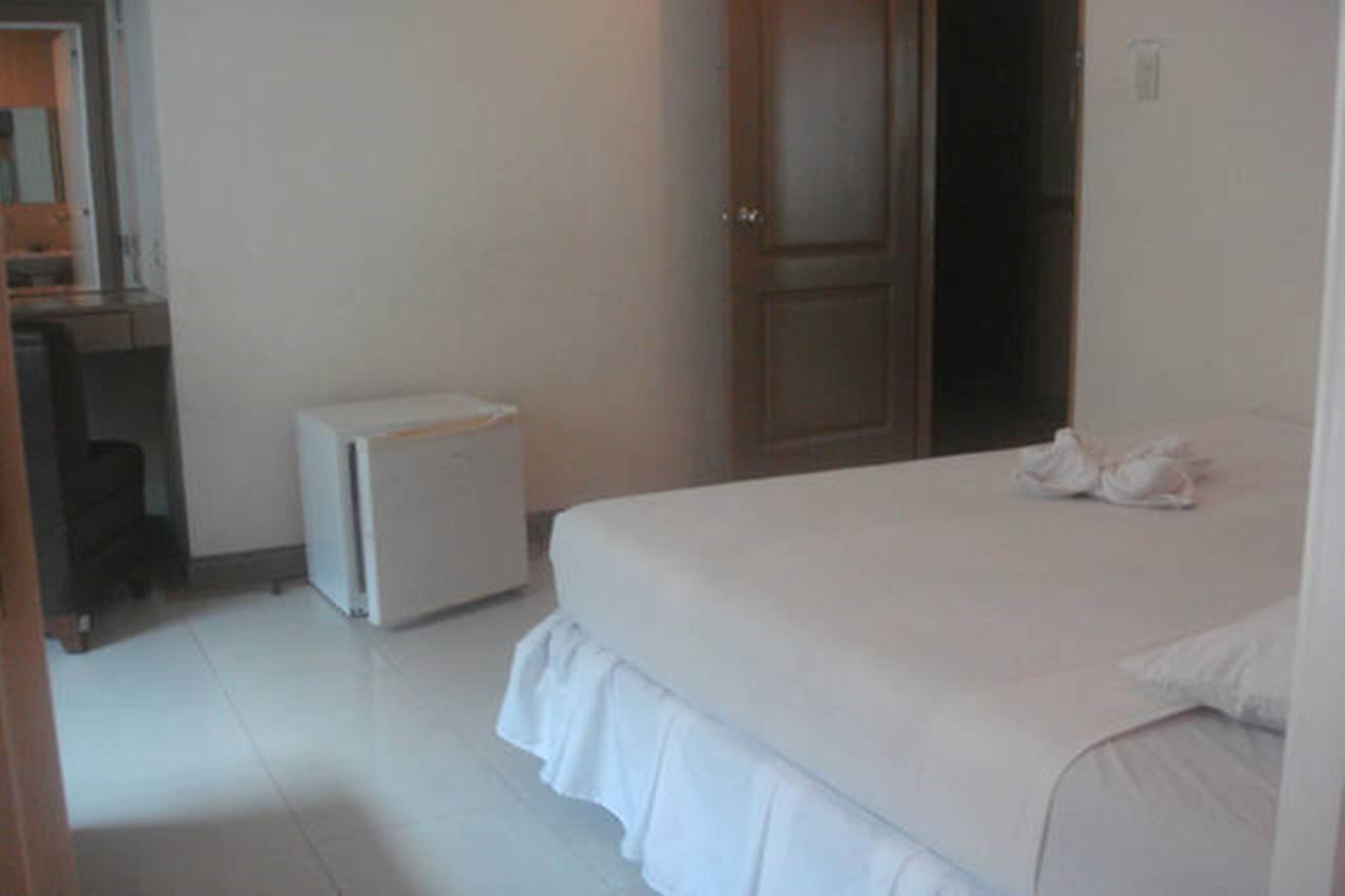 Balibago Villa Hotel Анхелес Екстериор снимка